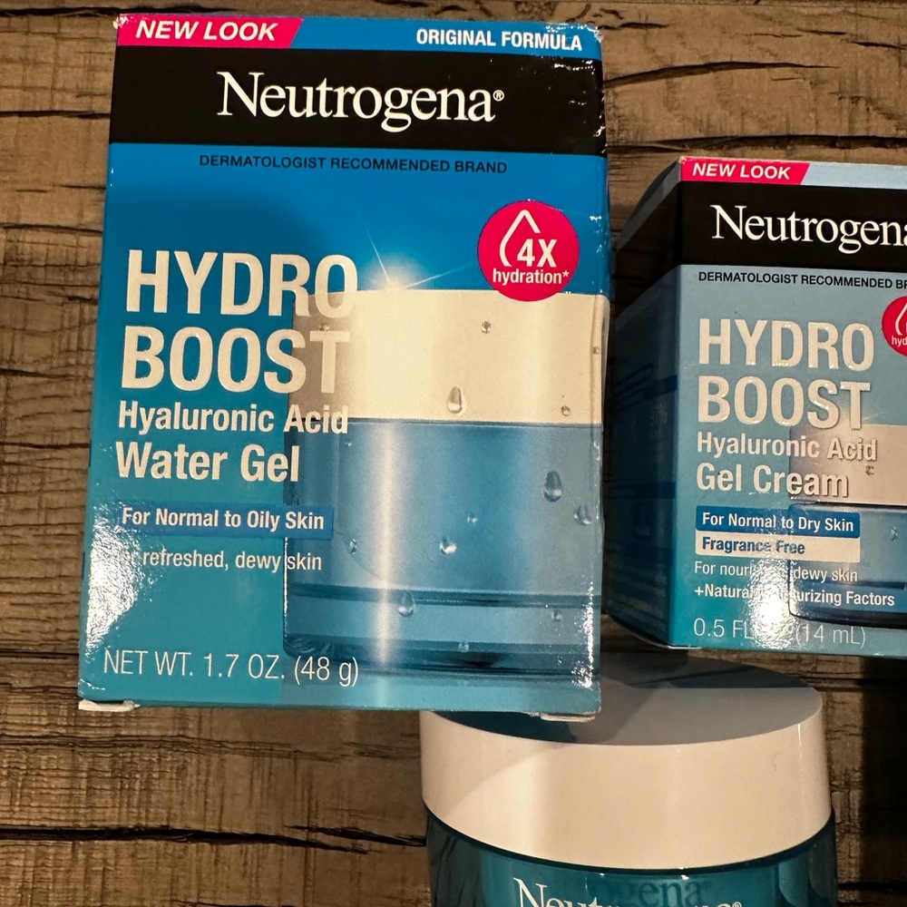 Neutrogena Hydro Boost Water set of 4 Collection - Picture 6 of 6